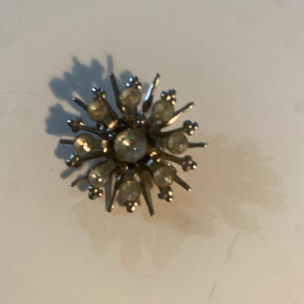 Vintage Silver Tone Starburst Brooch: Maximalist Cosmic Chaos Unleashed